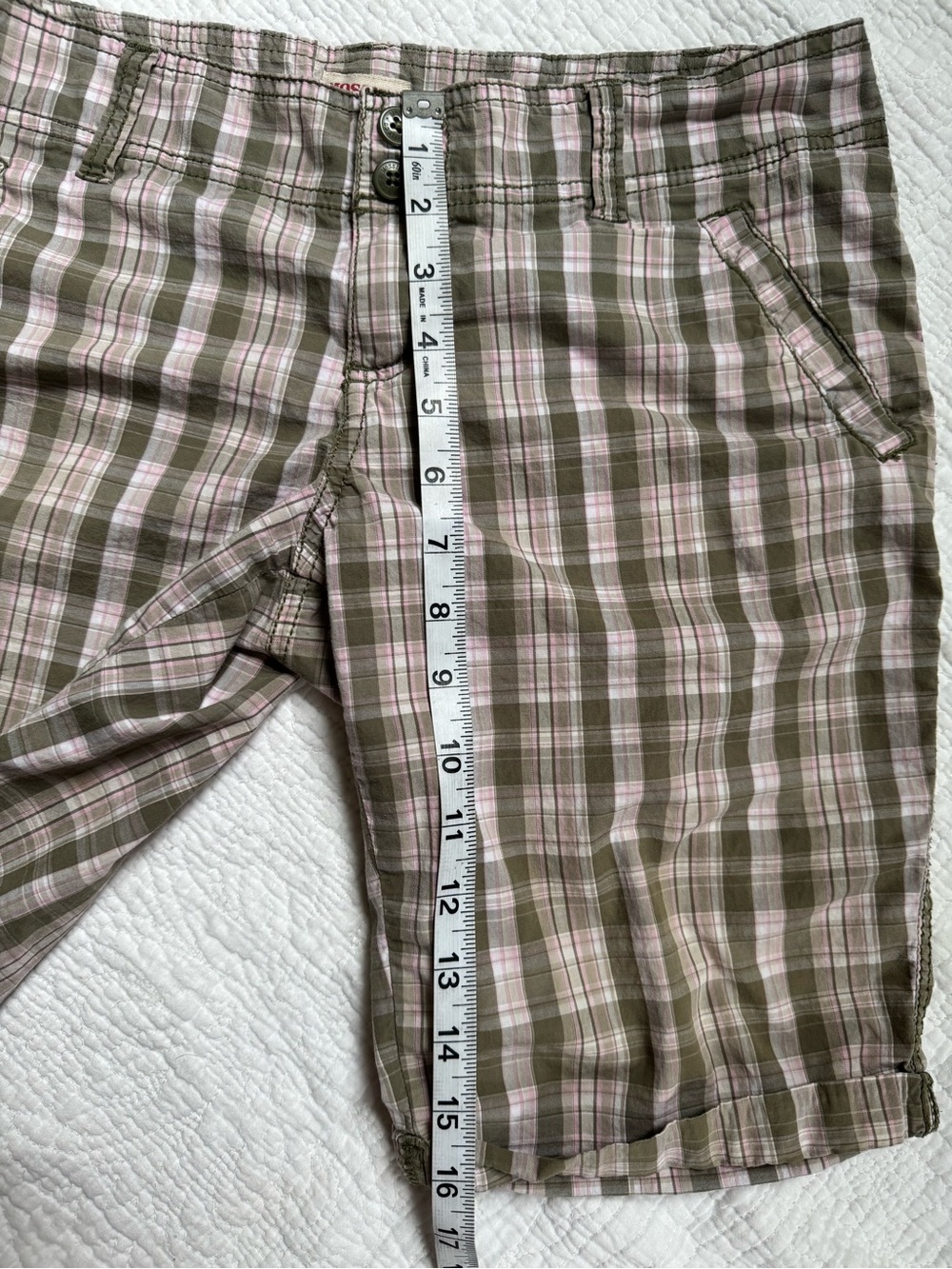 Mossimo Supply Co. Olive Green & Light Pink Plaid Shorts Y2K Women’s 7 - Picture 5 of 5